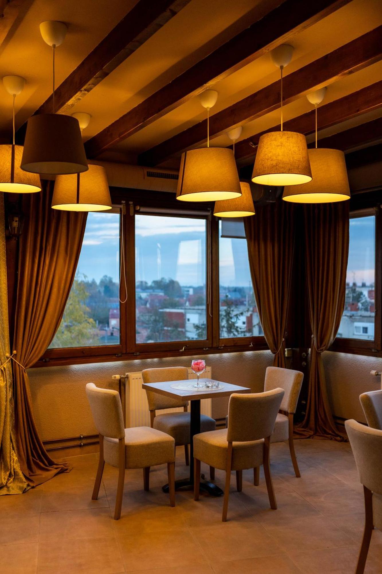 Art Hotel Slavonski Brod Exterior photo